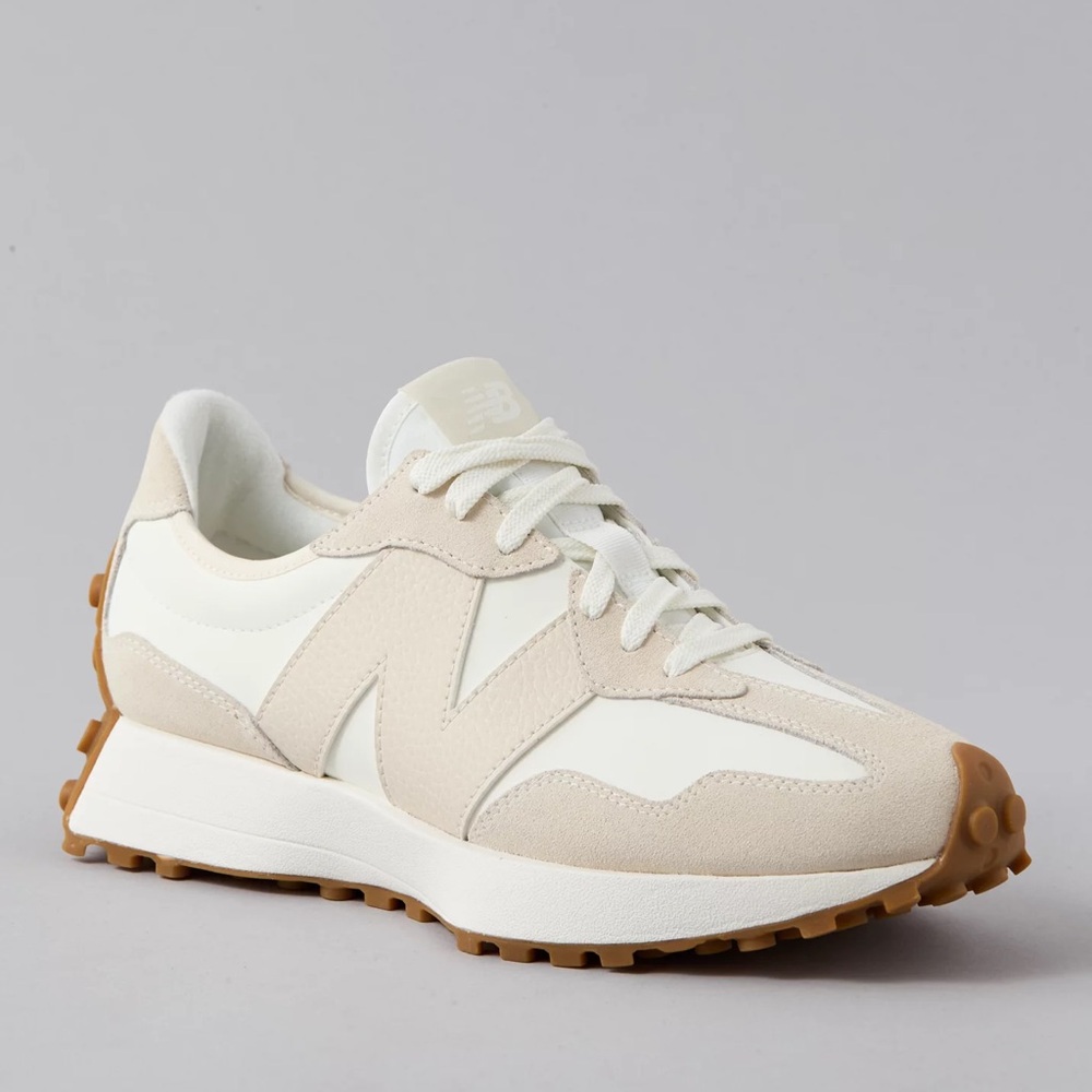 Women’s New Balance 327 Sneakers